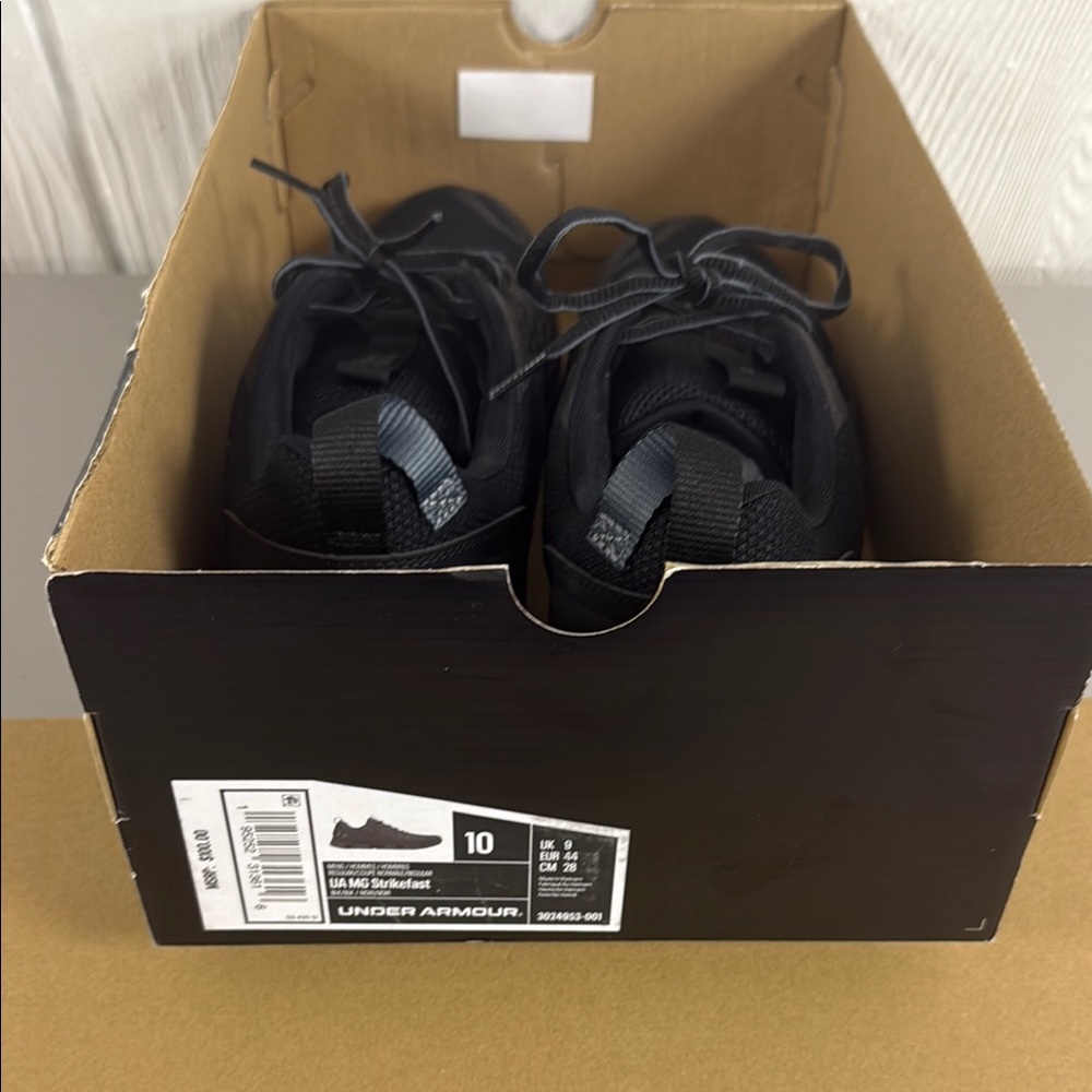 Under Armour Men's Black Sneakers